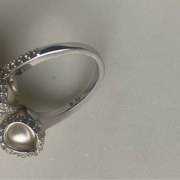 SWAROVSKI faux Pearl silver tone ring size 6 - Picture 10 of 16